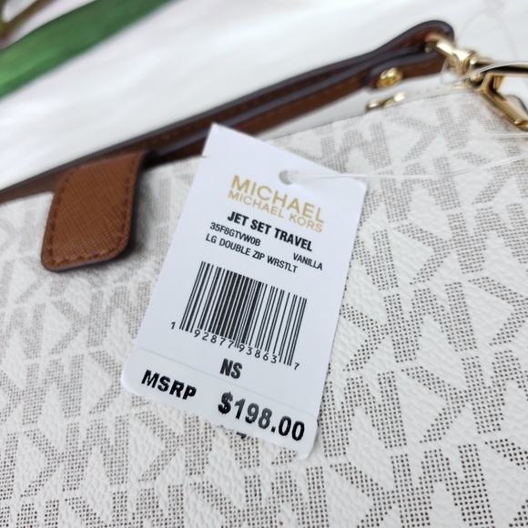 🌺NWT Michael Kors double zip wristlet Vanilla MK - Picture 7 of 7